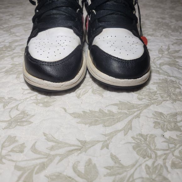 Nike Air Jordan 1 Mid Youth Size 3Y White Black Red Chile Shoes Kids 640734-075‎ - Picture 4 of 12
